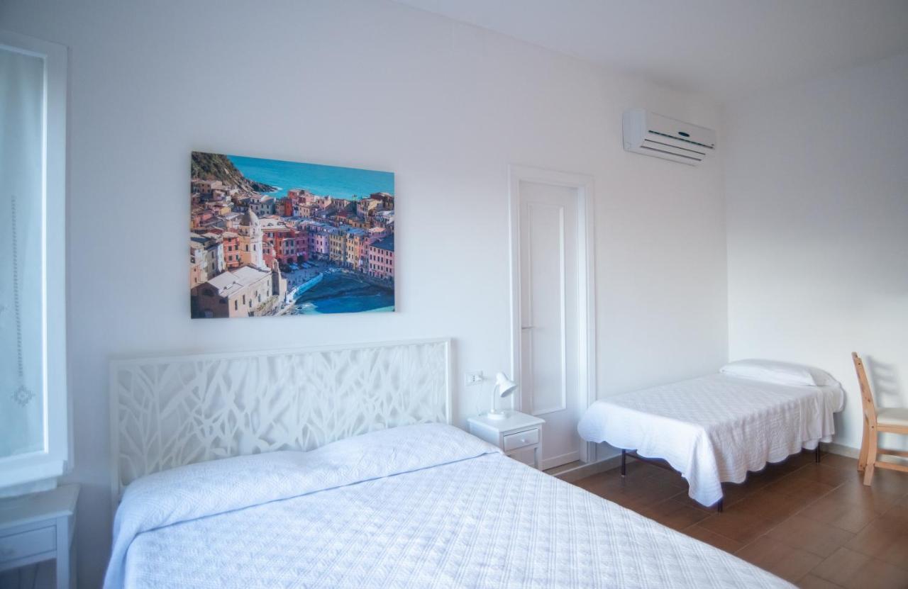 Villa Mori Levanto Buitenkant foto